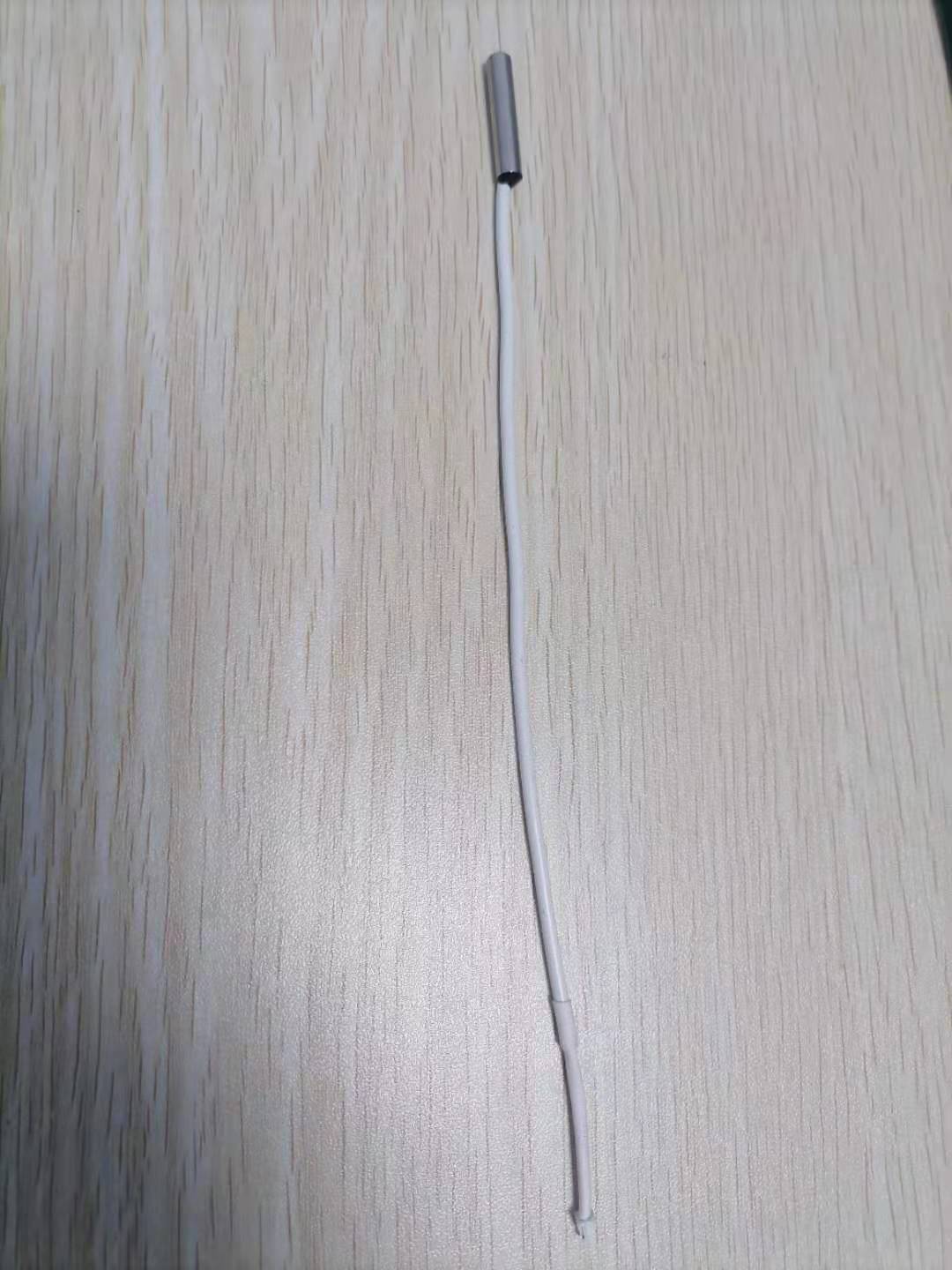 温度传感器